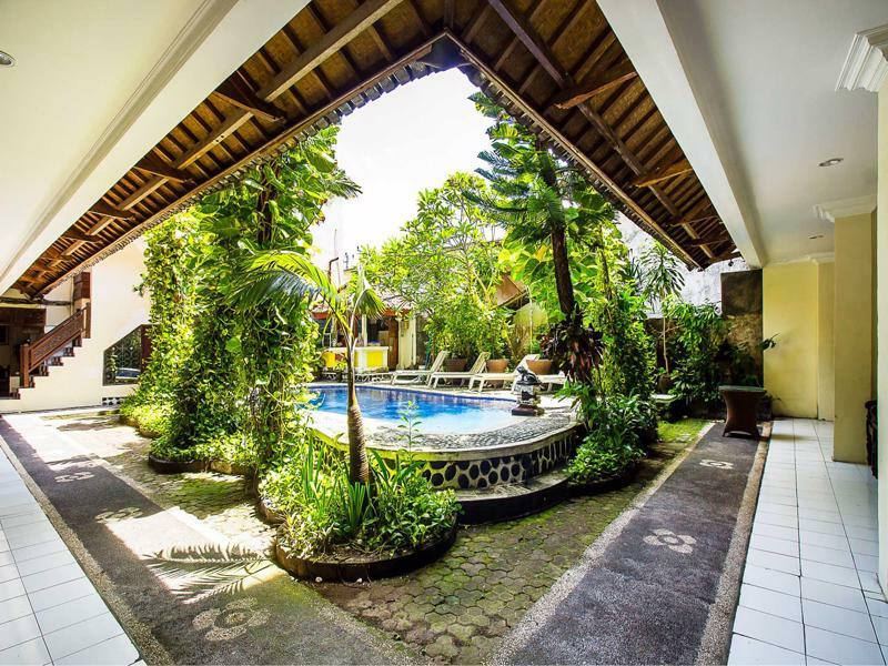 Hotel Sanjaya Managed By Tinggal Kuta Lombok Esterno foto